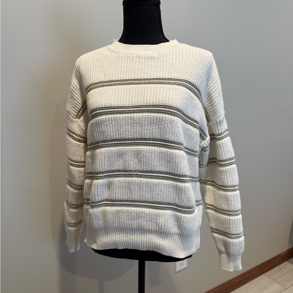 Thread & Supply White & Gold Metallic Striped Chunky Knit Sweater – Size M